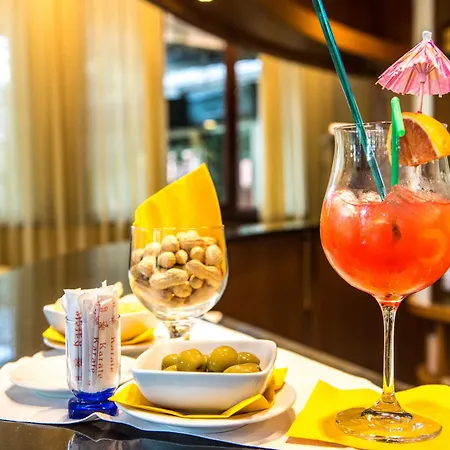 Astor 4* Genua