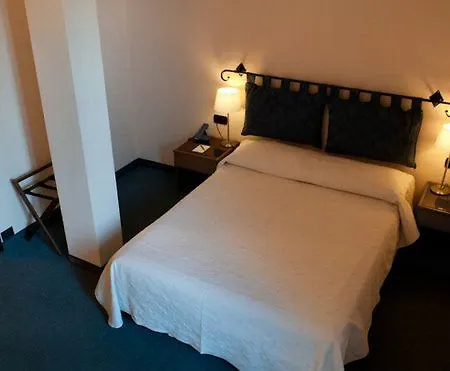 Astor 4*