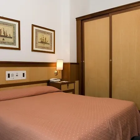 Hotel Astor 4*